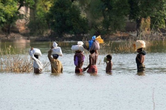 Millions of flood victims still at risk in Pakistan - 1