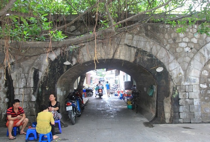Hanoi to transform railway arches into hipster art space next year - 2