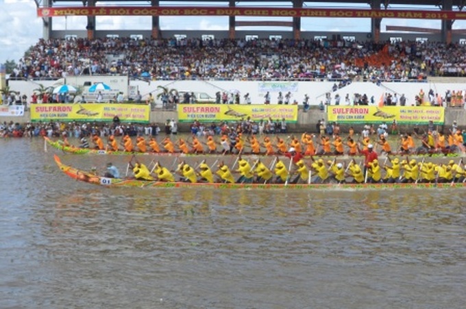 Thousands attend traditional Khmer festival in Soc Trang - 4