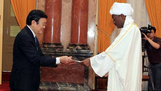 State President welcomes new foreign ambassadors - 1 State President welcomes new foreign ambassadors - 1