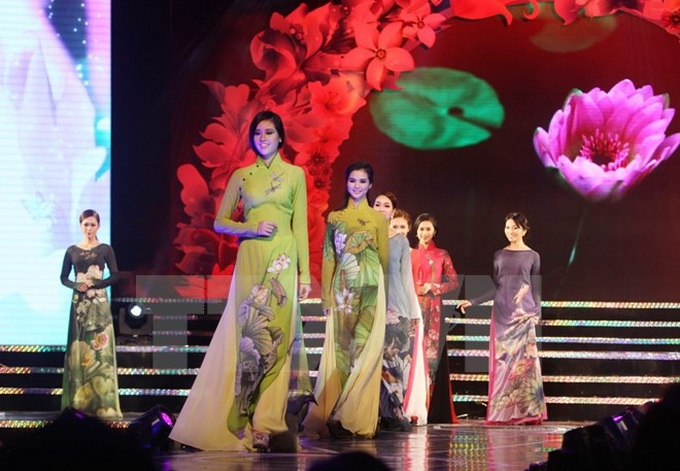 HCM City hosts second Ao Dai Festival - 1