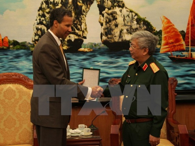 Deputy Defence Minister receives Boeing executive - 1