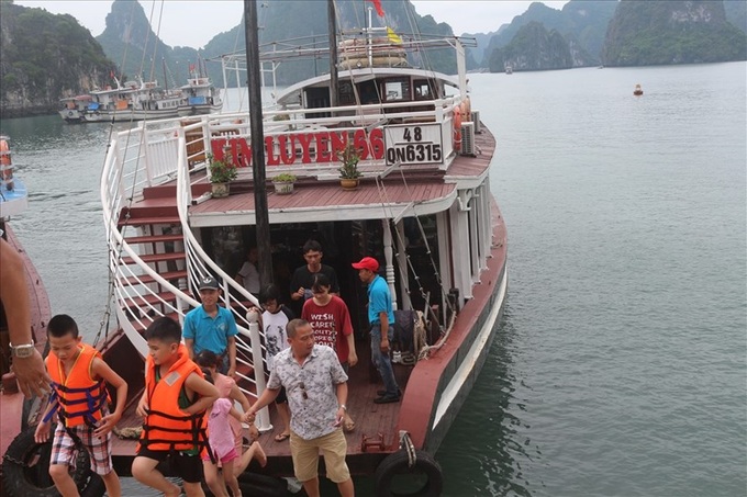 Ha Long bay charge increase proposed - 1