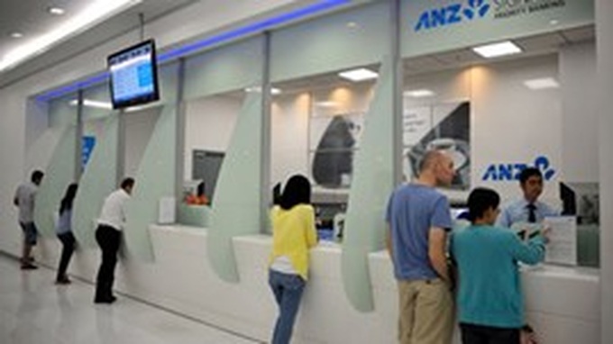 Vietnam reassures foreign banks over East sea issue - 1