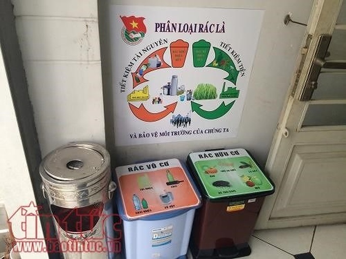 Separating waste a smelly challenge for HCMC - 1 Separating waste a smelly challenge for HCMC - 1