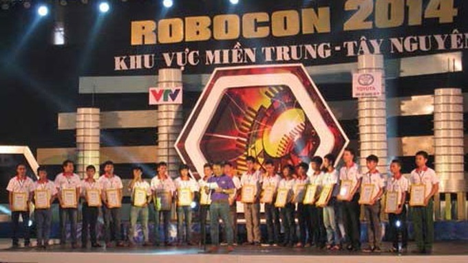 Nha Trang City hosts Robocon Vietnam finale - 1 Nha Trang City hosts Robocon Vietnam finale - 1