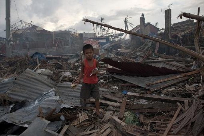 1.5 mn Philippine typhoon children face malnutrition: UN - 1