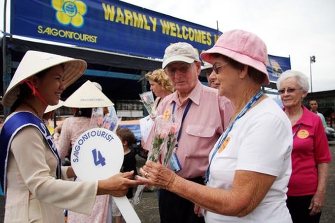 HCM City set to divest from 40 SOEs by year 2020 - 1