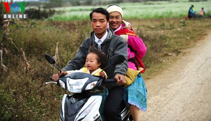 Mong ethnic people welcome New Spring - 6