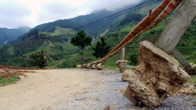 Flood and landslide wrecks Yen Bai - 8