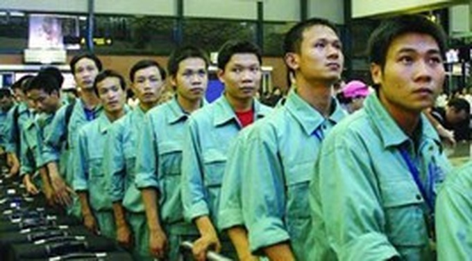 Over 32,000 local Vietnamese working abroad - 1 Over 32,000 local Vietnamese working abroad - 1