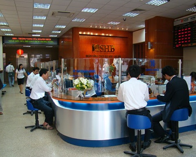 Moody’s reviews eight Vietnamese banks - 1