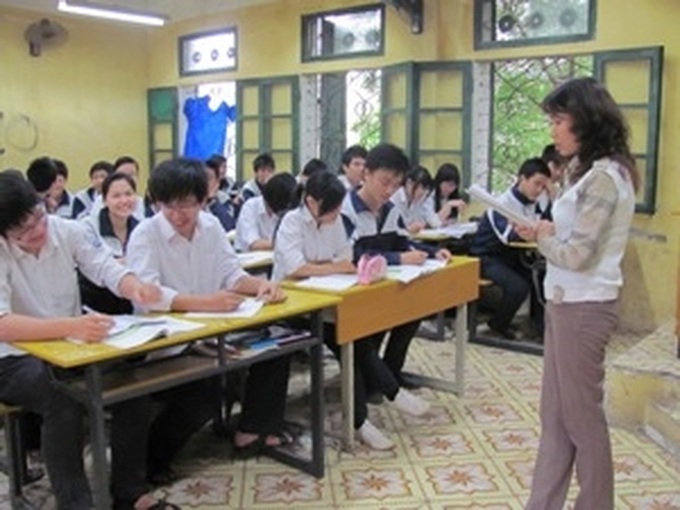 School English teachers helped better skills - 1