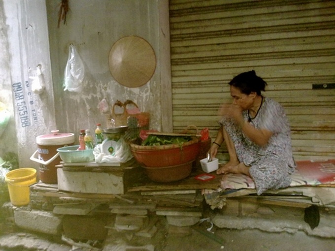 Renovation pushes small traders to hardship - 1