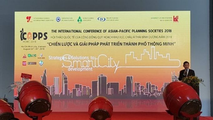 Smart-city development plans discussed - 1