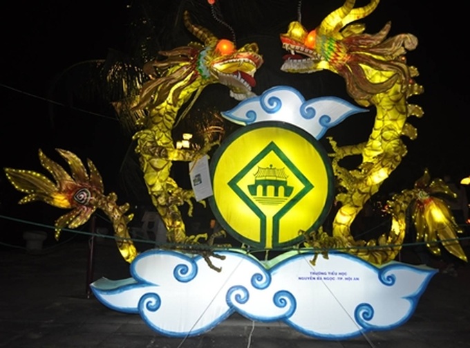 Hoi An glitters with amazing lanterns - 8 Hoi An glitters with amazing lanterns - 8
