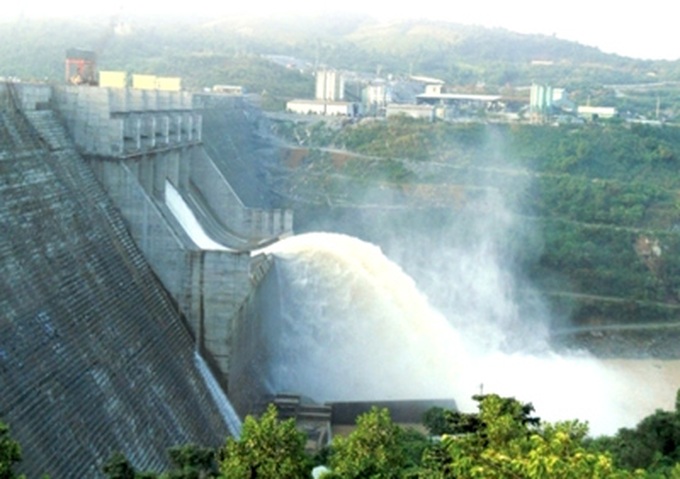 Poor designs for hydropower plants endanger lives - 1