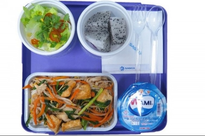 Vietnam Railway to pilot free meal service - 1 Vietnam Railway to pilot free meal service - 1