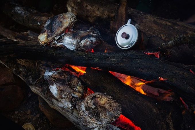 Watching cloud from top of Vietnam’s highest mountain - 11 Watching cloud from top of Vietnam’s highest mountain - 11