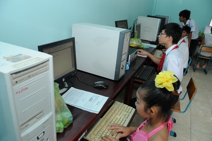 The “technology” that helps students “produce” compositions - 1