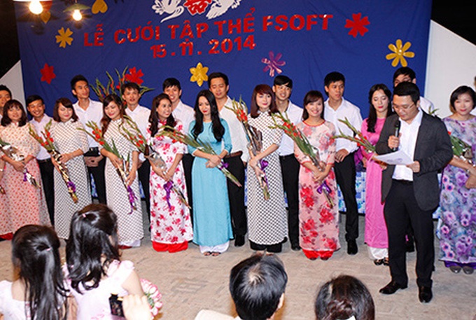 IT couples hold joint old-fashioned wedding - 6