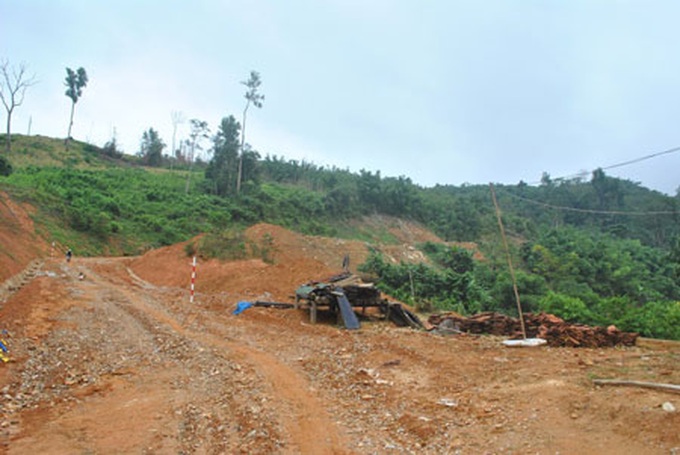 Power project leaves thousands homeless - 6 Power project leaves thousands homeless - 6