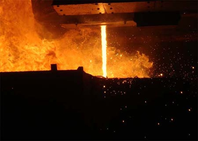 EVN losses compounded by cut price steel industry charges - 1 EVN losses compounded by cut price steel industry charges - 1