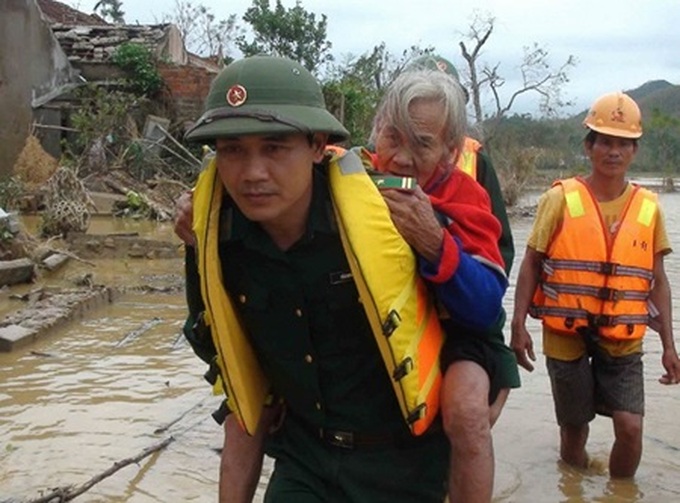 Vietnam preparing for extreme weather conditions - 1