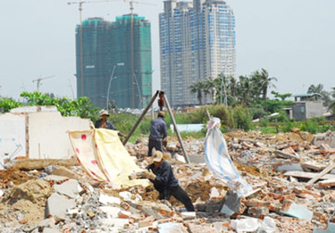 Revised land law reveals weaknesses in government management - 1