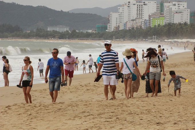 Vietravel allowed to monopolise "tourism triangle" air routes - 1