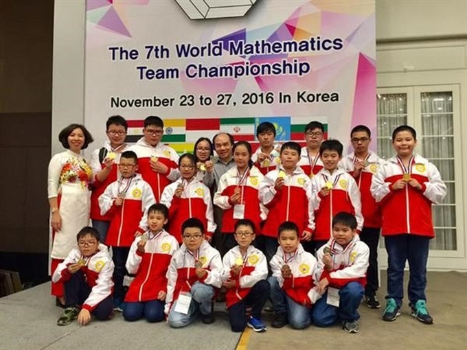 Vietnamese students won 20 golds at World Mathematics Team Championship - 1