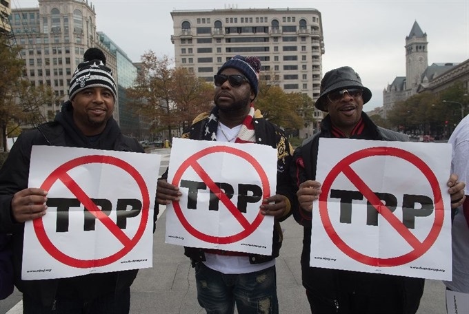 Trump vows to withdraw from TPP ’on day one’ - 1