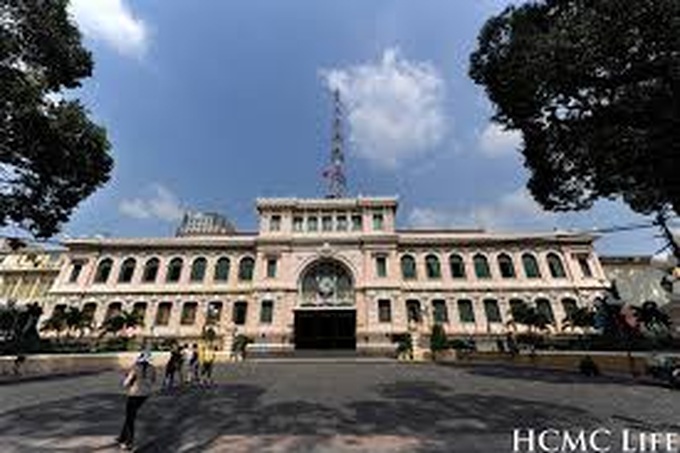 Saigon Central Post Office - an attractive destination - 1