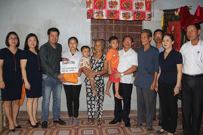 Over VND712m donated to four orphaned children - 2 Over VND712m donated to four orphaned children - 2