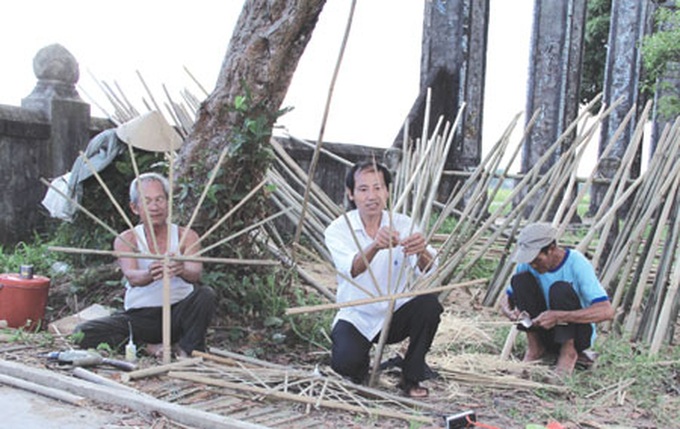 Bamboo craft village revives former glory - 1