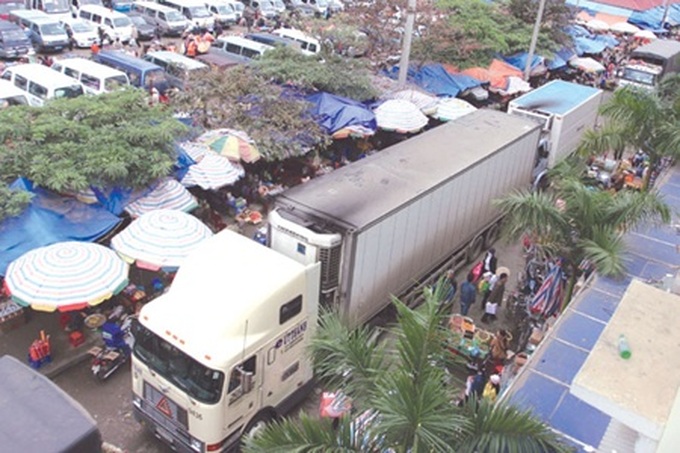 Petrol price cut for ninth time - 1