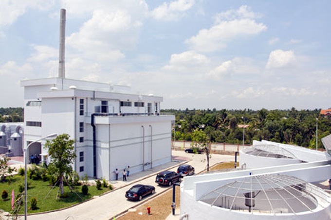 Taps open on waste water treatment plant - 1 Taps open on waste water treatment plant - 1