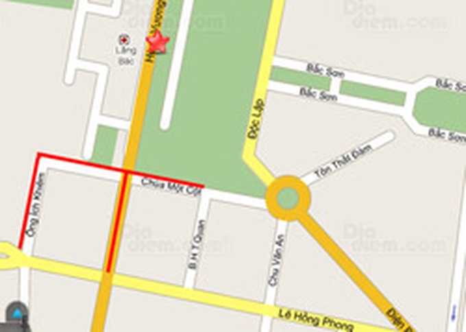 Streets pedestrianised around HCM Mausoleum - 1