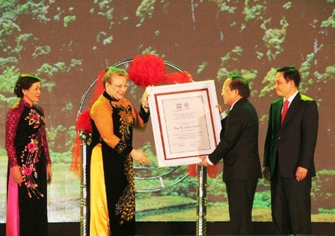 Ninh Binh hosts grand ceremony for world peace - 1