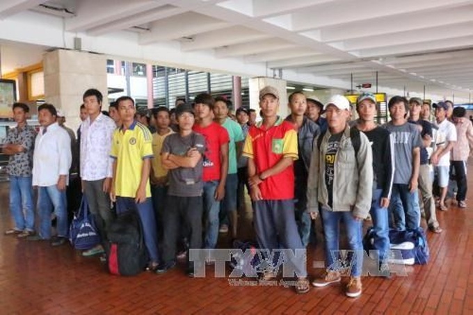 Indonesia returns 49 Vietnamese fishermen - 1