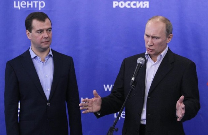 Putin party support wanes in Russia vote - 1