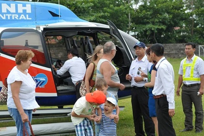 Helicopter tours central Vietnam - 1 Helicopter tours central Vietnam - 1