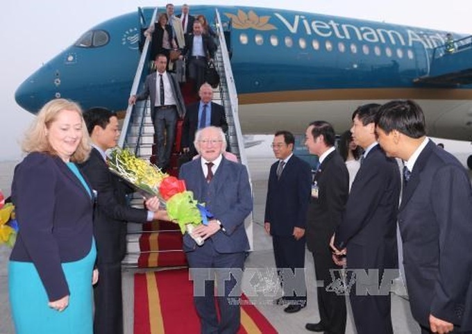 Irish President begins State visit to Vietnam - 1