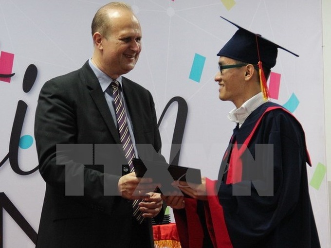 International degrees granted to Vietnam-Germany University graduates - 1