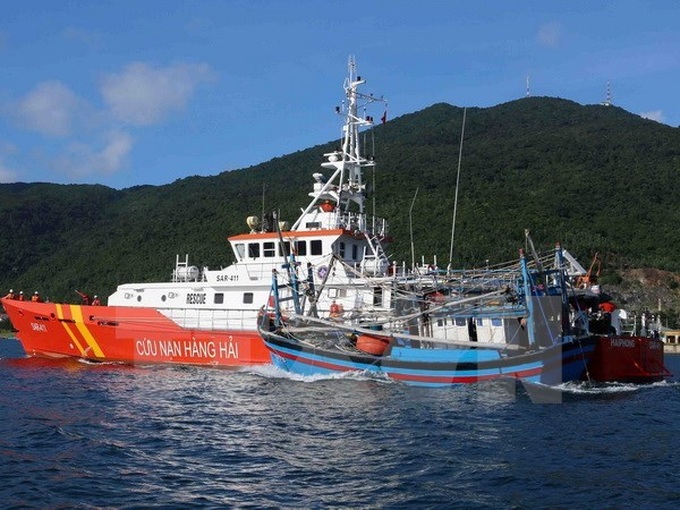 Vietnam enquiring into sinking of fishing boat: official - 1 Vietnam enquiring into sinking of fishing boat: official - 1