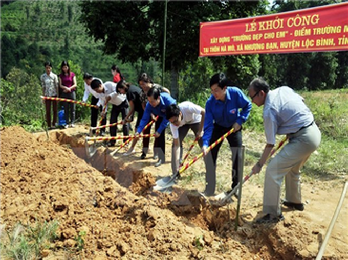 Over 31,000 students join volunteer campaign in HCM City - 1