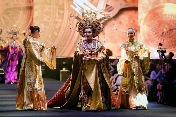 Fashionology Festival 2017 showcases latest designs - 6