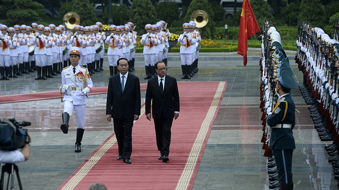 Vietnam, France issue joint statement - 1