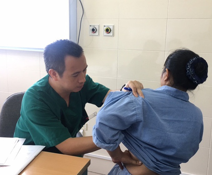 Vietnam struggles to fight against cancer - 1