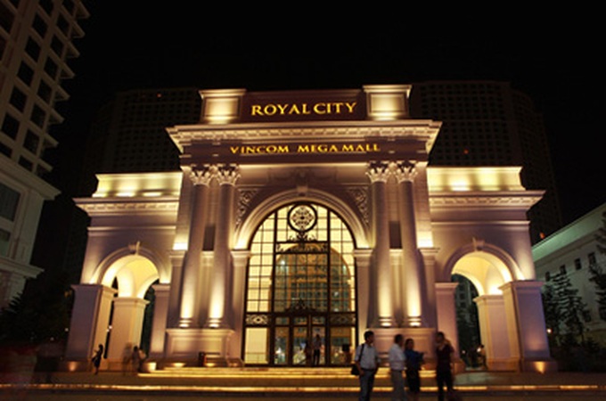 Most romantic Valentine's Day spots in Hanoi - 4